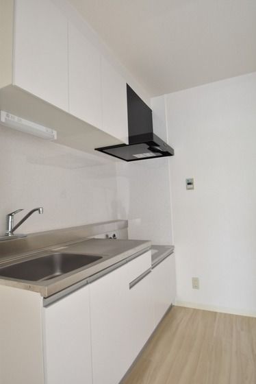 �y�L�b�`���z�@