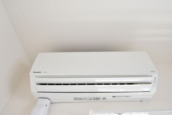 �y���̑��ݔ��z�@�G�A�R��1��t����