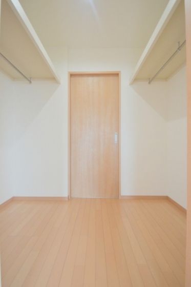 �y���[�z�@�L�X�E�H�[�N�C���N���[�[�b�g(^o^)