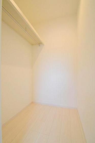 �y���[�z�@�E�H�[�N�C���N���[�[�b�g