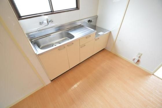 �y�L�b�`���z�@