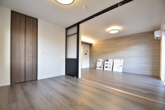 �y���̑������E�X�y�[�X�z�@