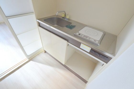 �y�L�b�`���z�@