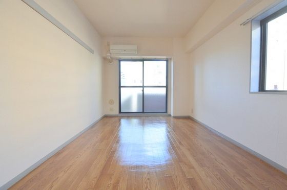 �y���̑������E�X�y�[�X�z�@