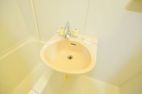 �y���ʏ��z�@