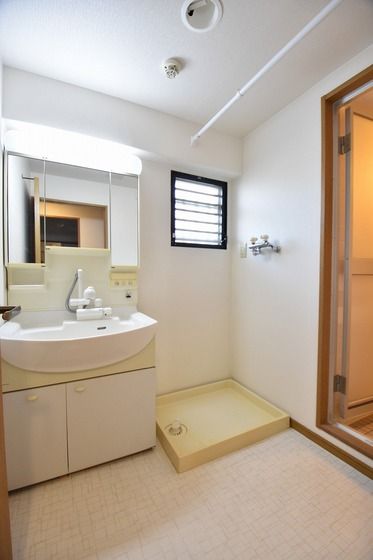 �y���ʏ��z�@