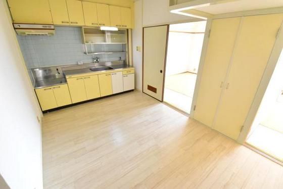 �y���̑������E�X�y�[�X�z�@