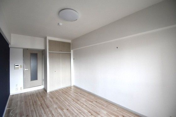 �y���̑������E�X�y�[�X�z�@