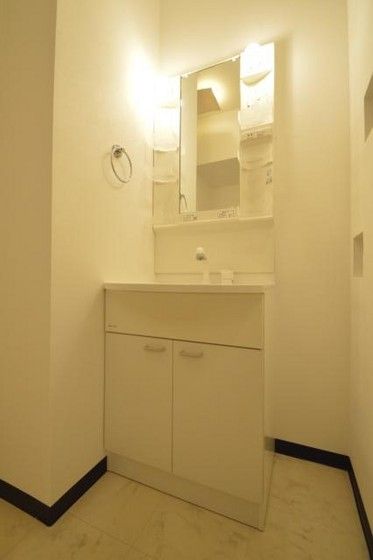 �y���ʏ��z�@