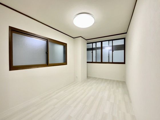 �y���̑������E�X�y�[�X�z�@