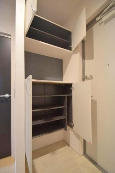 �y���̑��ݔ��z�@