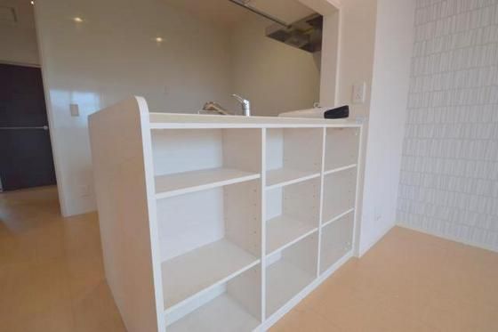 �y�����E���r���O�z�@