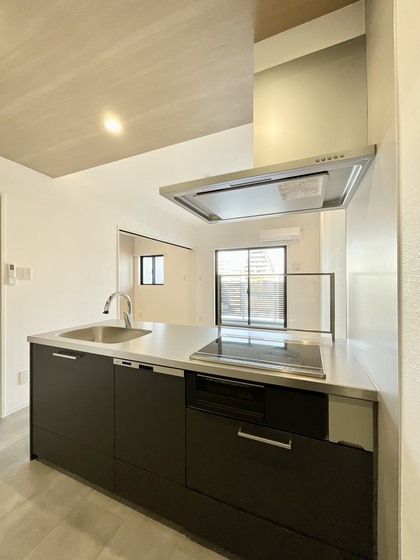 �y�L�b�`���z�@