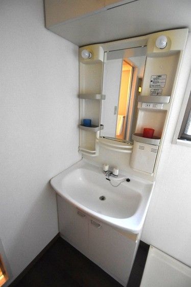 �y���ʏ��z�@