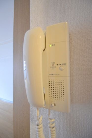 �y�Z�L�����e�B�z�@�C���^�[�t�H���t���E�I�[�g���b�N�L