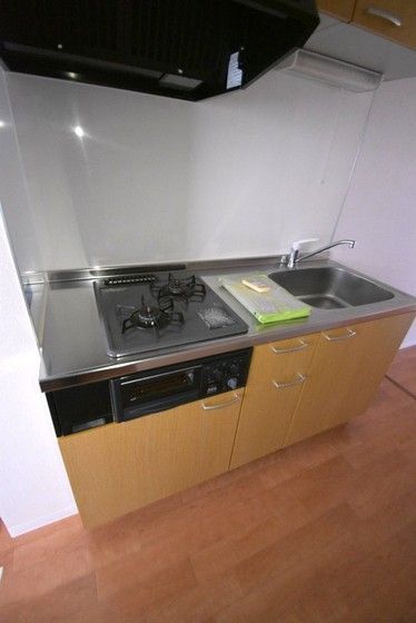 �y�L�b�`���z�@