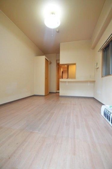 �y���̑������E�X�y�[�X�z�@