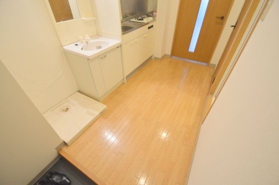 �y�L�b�`���z�@