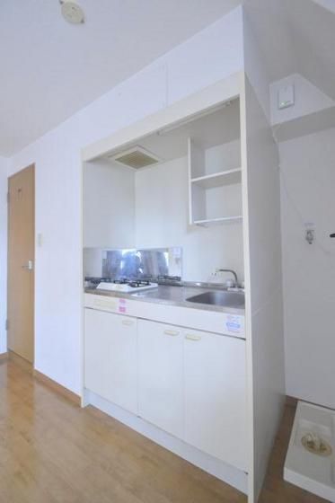 �y�L�b�`���z�@