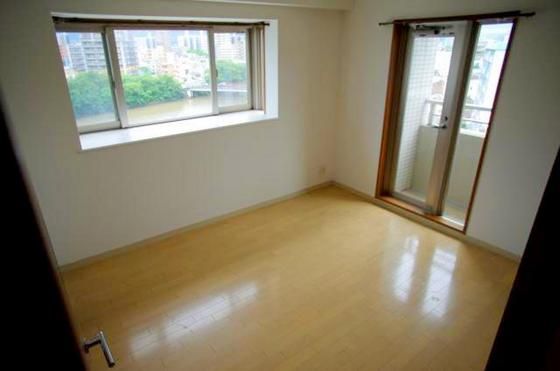 �y���̑������E�X�y�[�X�z�@