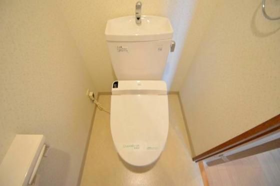 �y�g�C���z�@�E�H�V�����b�g�t