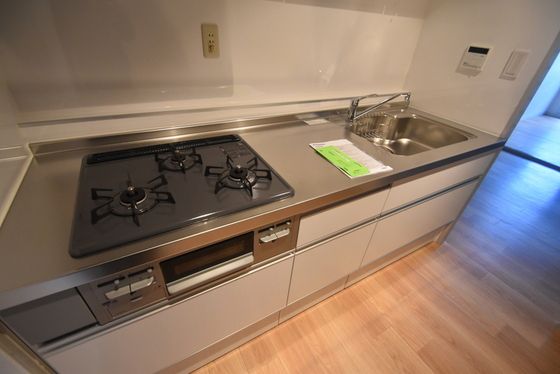 �y�L�b�`���z�@