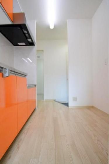 �y���̑������E�X�y�[�X�z�@