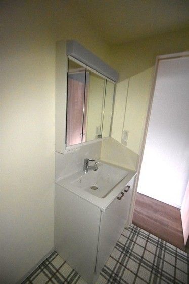 �y���ʏ��z�@