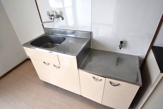 �y�L�b�`���z�@