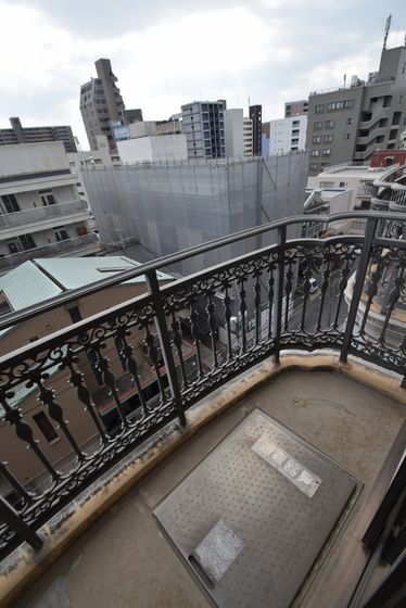 �y�o���R�j�[�z�@