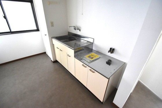 �y�L�b�`���z�@