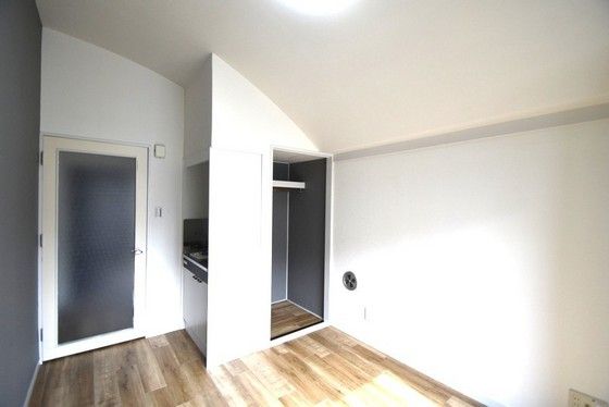 �y���̑������E�X�y�[�X�z�@