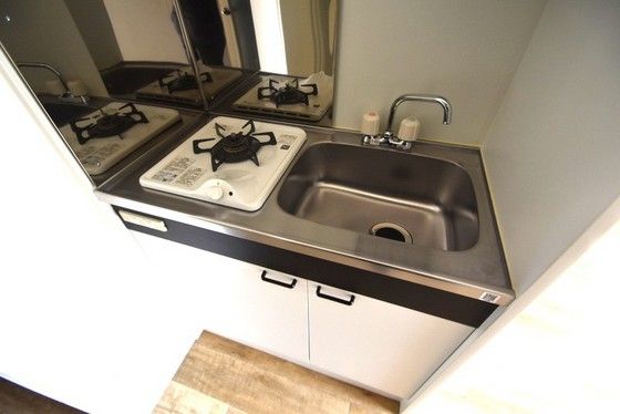 �y�L�b�`���z�@