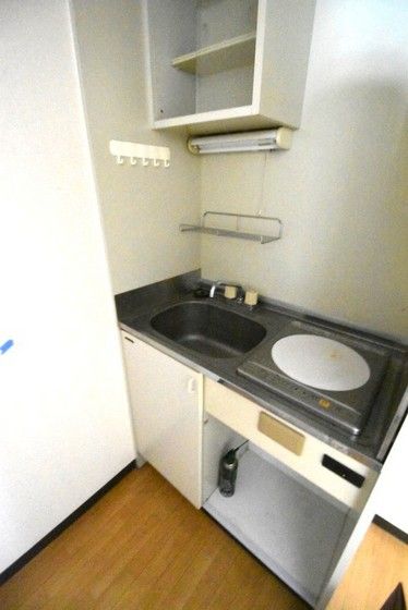 �y�L�b�`���z�@