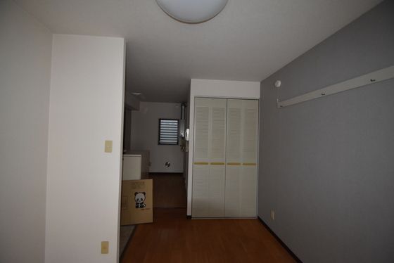 �y���̑������E�X�y�[�X�z�@