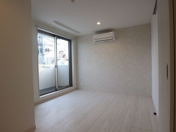 �y���̑������E�X�y�[�X�z�@