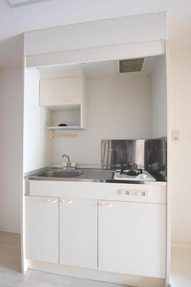 �y�L�b�`���z�@