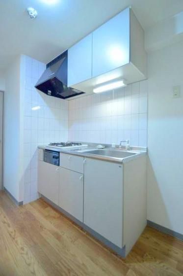 �y�L�b�`���z�@