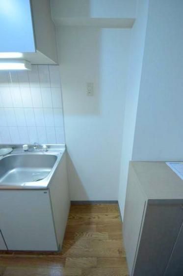 �y���̑������E�X�y�[�X�z�@