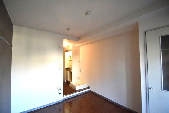 �y���̑������E�X�y�[�X�z�@