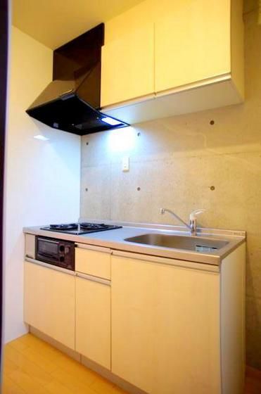 �y�L�b�`���z�@