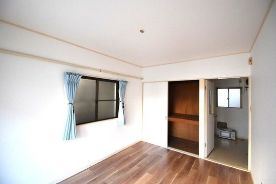 �y���̑������E�X�y�[�X�z�@