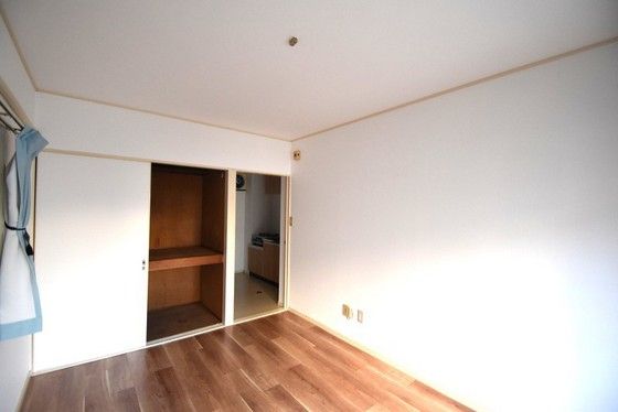 �y���̑������E�X�y�[�X�z�@