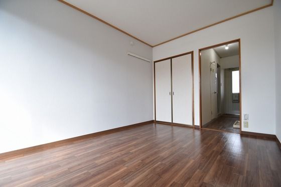 �y���[�z�@