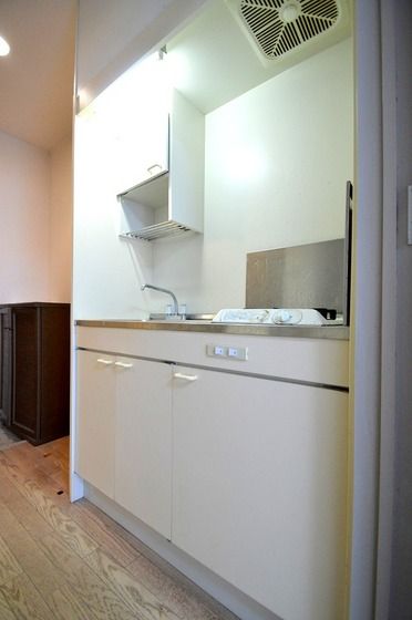 �y���̑��z�@�L�b�`���X�y�[�X�I