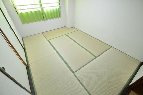 �y���̑������E�X�y�[�X�z�@��������ǍD�̘a���ł���