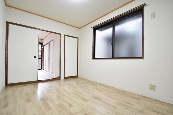 �y���̑������E�X�y�[�X�z�@