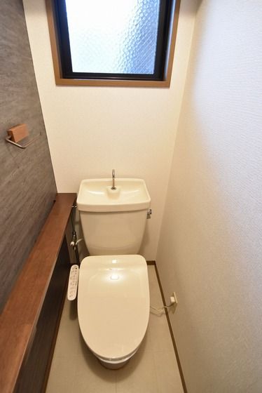 �y�g�C���z�@