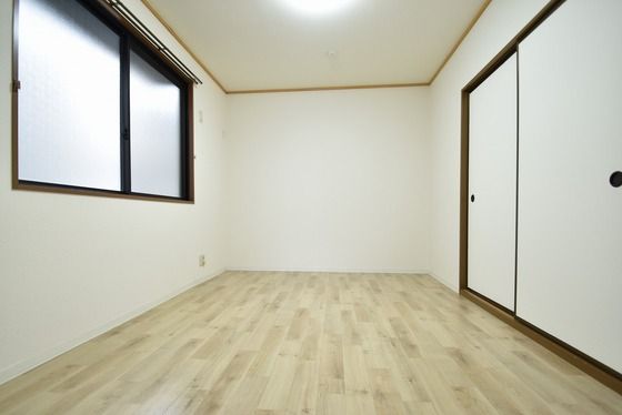 �y���̑������E�X�y�[�X�z�@