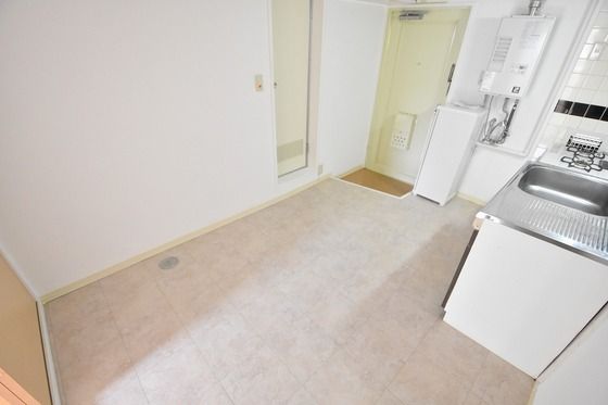 �y���̑������E�X�y�[�X�z�@